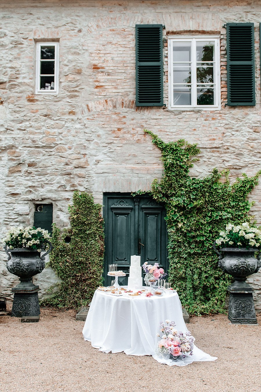 Złote dekoracje ślubne